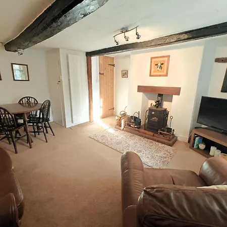 2 Bed In Ings Oc-s34594 *